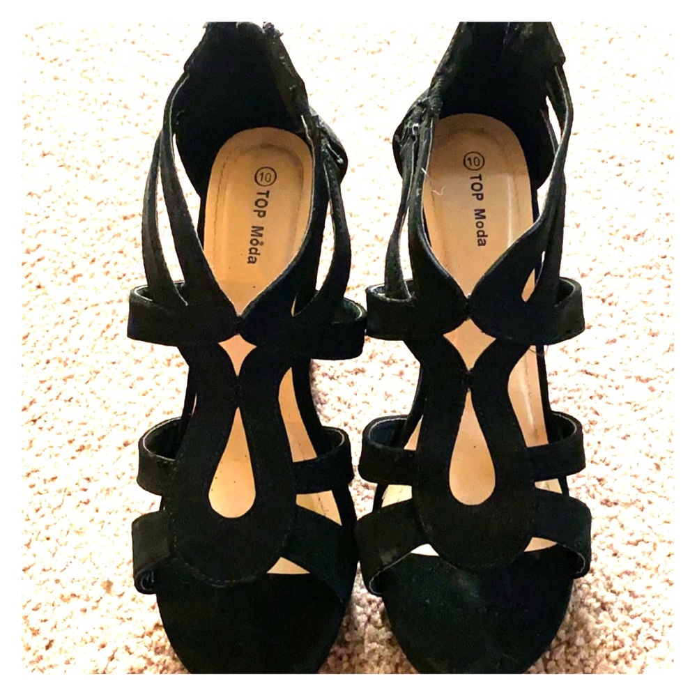 Black Wedges